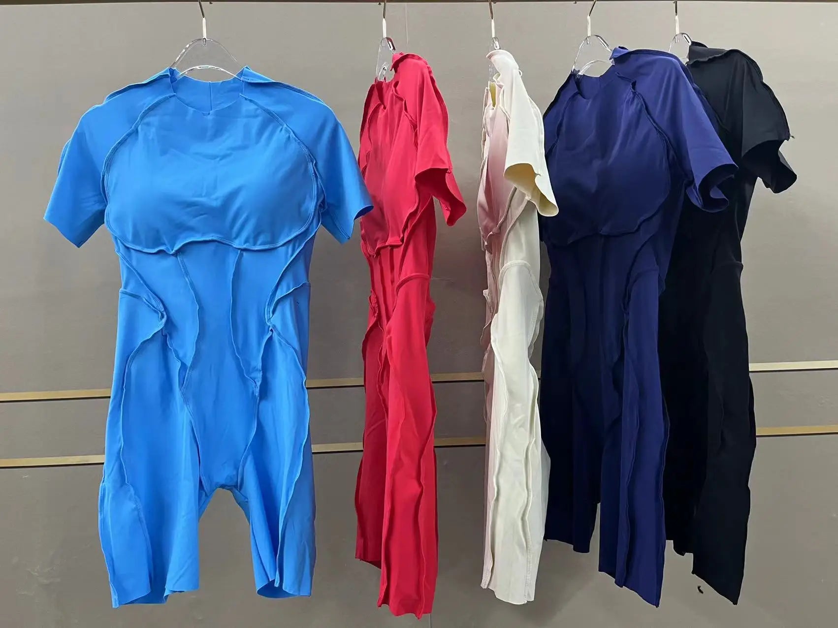 2026 Pad Nylon Women Bodysuit Fitness Yoga Set Splicing Exposed V Butt One-Piece Shorts Set Gym Sports Push Up Cycling Jumpsuit