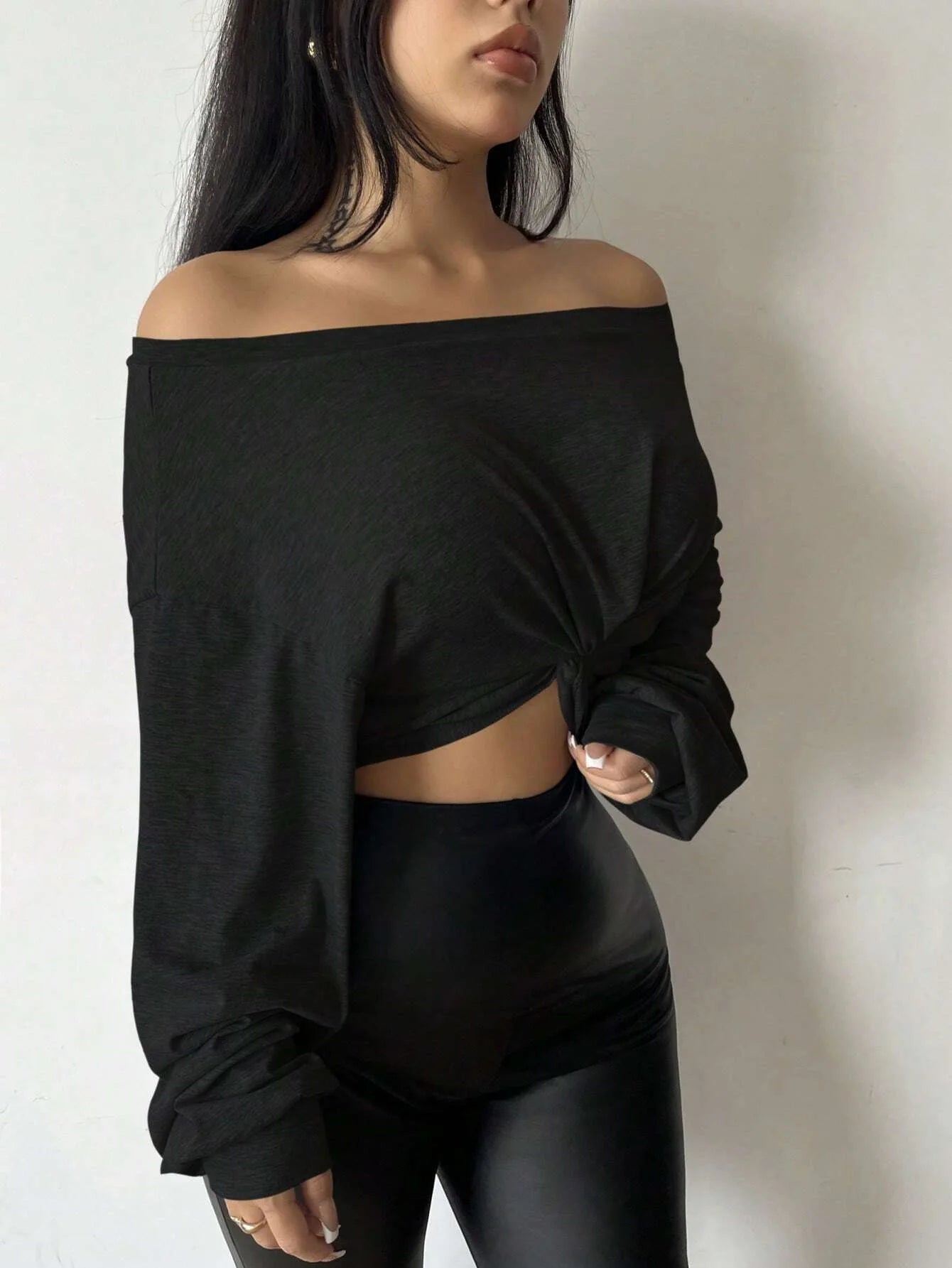Women's Off-Shoulder One-Shoulder Collar Front-Tie Short Top